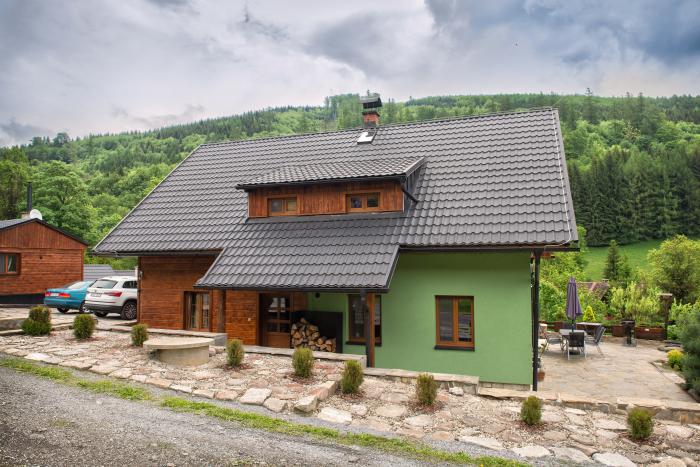 https://www.domecekutriveverek.cz/